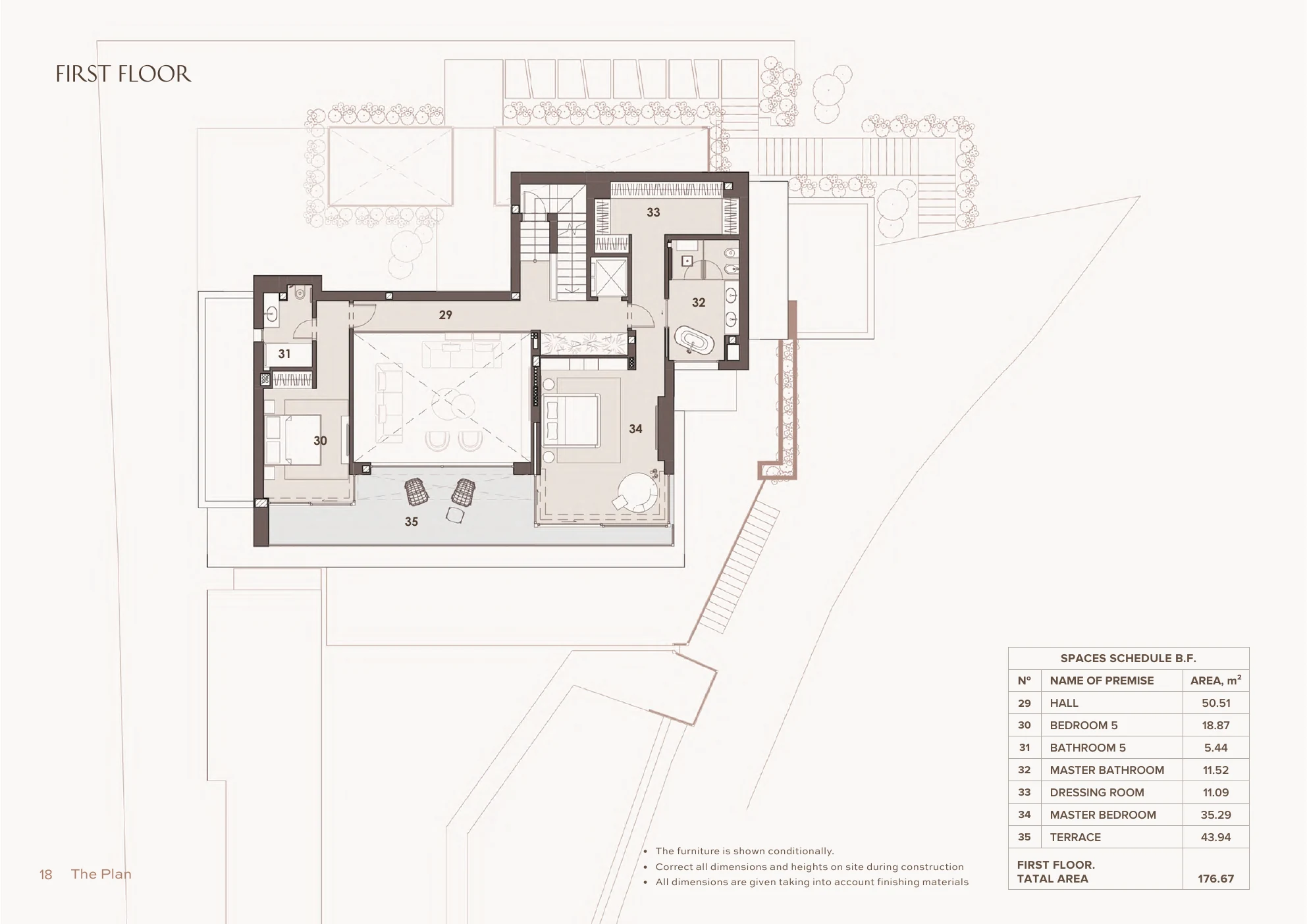 Villa Ivory first floor plan